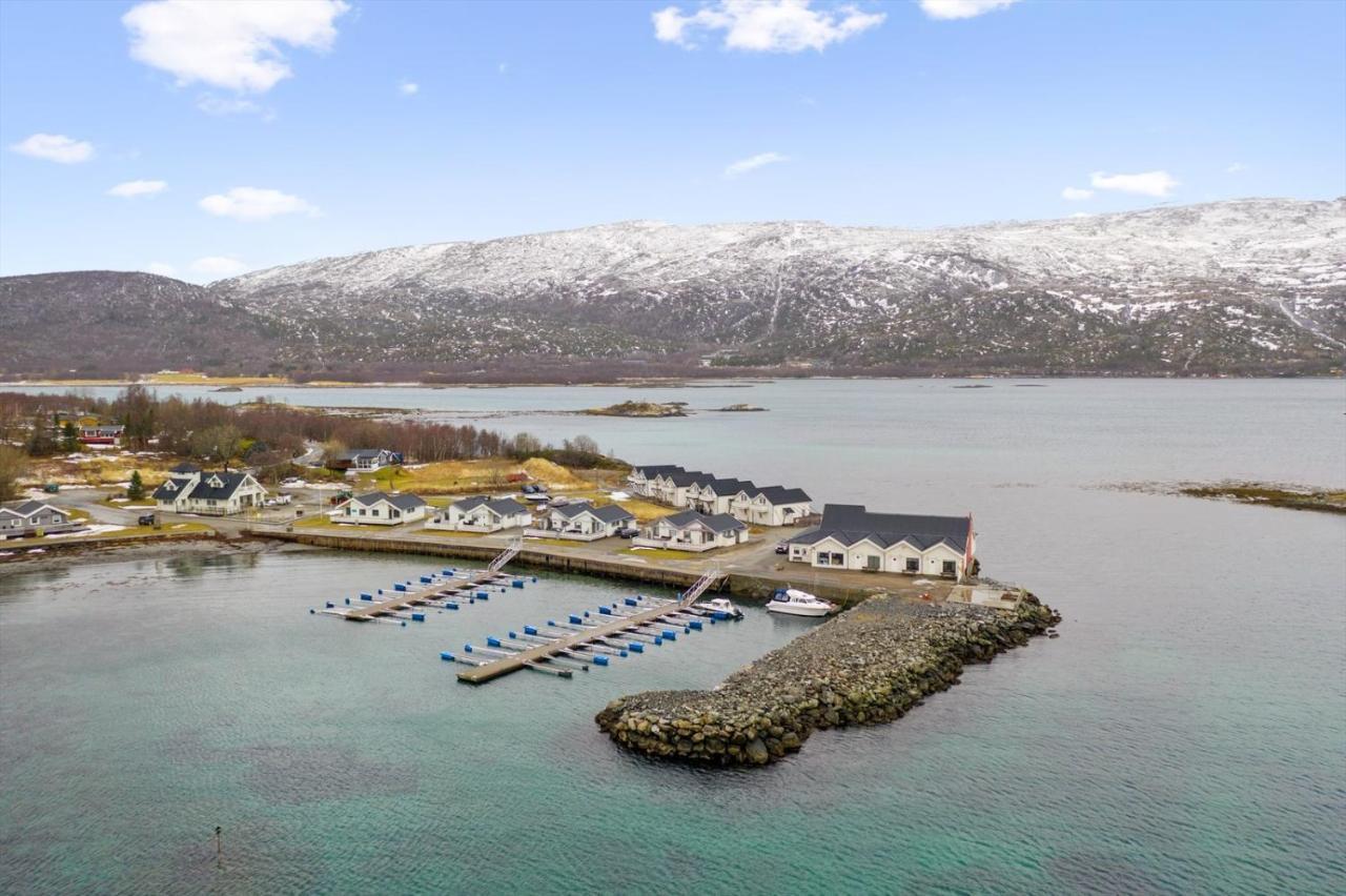 Idyllisk Sjohus Pa Naurstad บูเดอ ภายนอก รูปภาพ